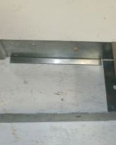 BRKT,IDLER RLR PIVOT